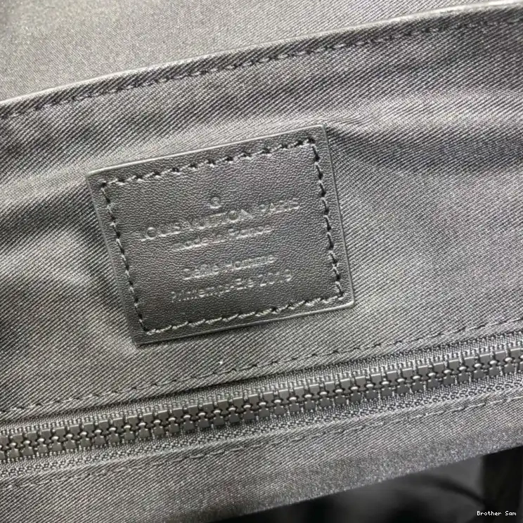 Brother Sam 19B5790030 Bags LV 0430